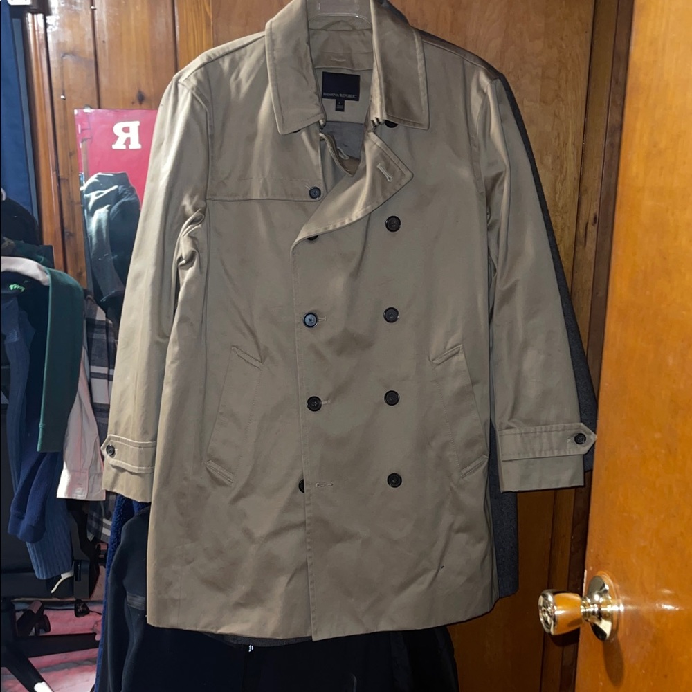 Banana Republic Men's Beige Double-Breasted Trench Coat